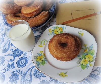 Baked Cinnamon Doughnuts