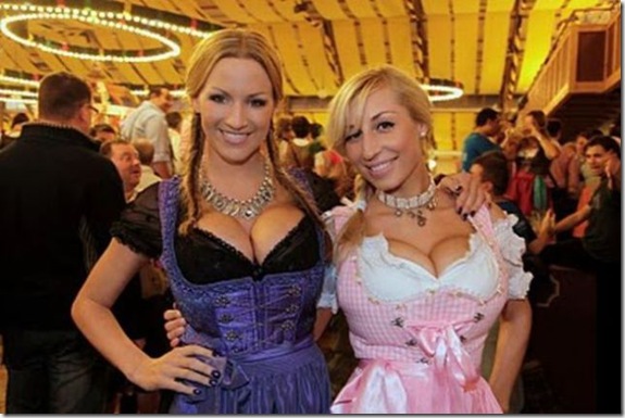 jordan-carver-oktoberfest-31