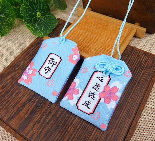 Bùa may mắn Omamori