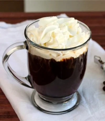 Irish Coffee - cocktail pentru serile friguroase de iarna