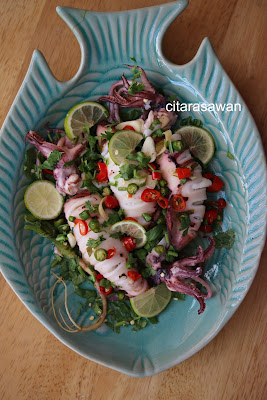 Sotong Kukus Thai / Thai Steamed Calamari ~ Resepi Terbaik
