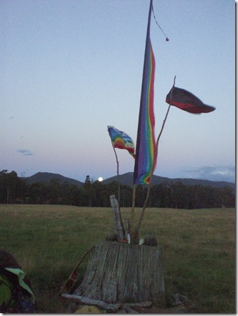 06 full moon rising