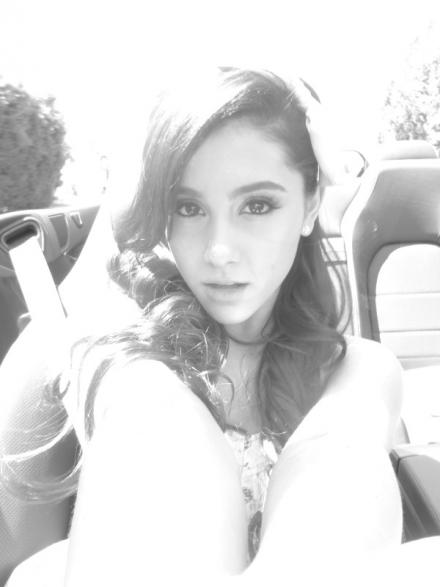 Ariana Grande'Me In The Car' Ariana Grande'Me In The Car'