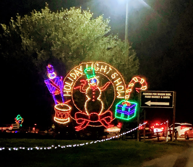 Shady Brook Farm’s Holiday Light Show 