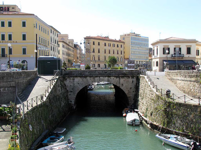 Fosso Reale, Piazza Cavour, Livorno