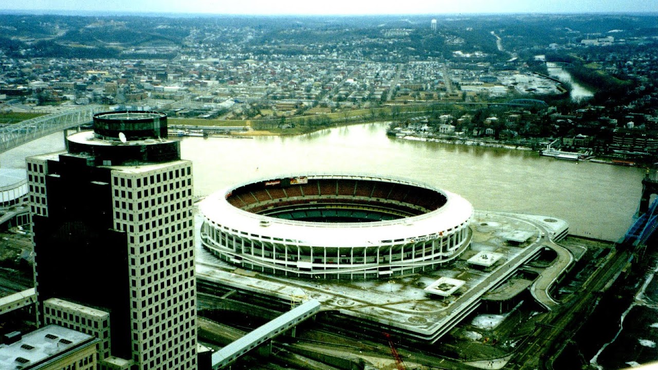 Cincinnati Riverfront Stadium