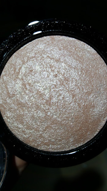 MAC Mineralize-Skinfinish Soft and Gentle Review
