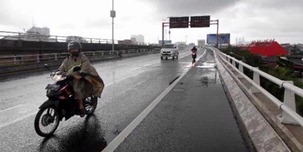 Sepeda Motor Masuk Tol