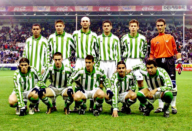 REAL BETIS BALOMPIÉ. Temporada 2001-02. Denilson, Joaquín, Rivas, Juanito, Cañas, Prats. Capi, Dani, Merino, MIngo y Benjamín. DEPORTIVO ALAVÉS 0 REAL BETIS BALOMPIÉ 1. 17/02/2002. Campeonato de Liga de 1ª División, jornada 26. Vitoria, Álava, estadio de Mendizorroza. GOLES: 0-1: 41’, Capi.