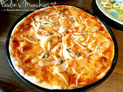 Paulin's Muchies - Modesto at Vivo City - Pizza