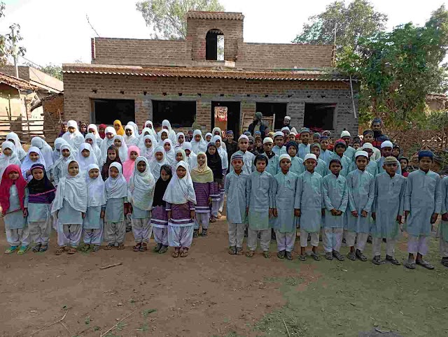 مدر حلیمہ اینگلو عربک اسکول جامتاڑا میں چند لمحے