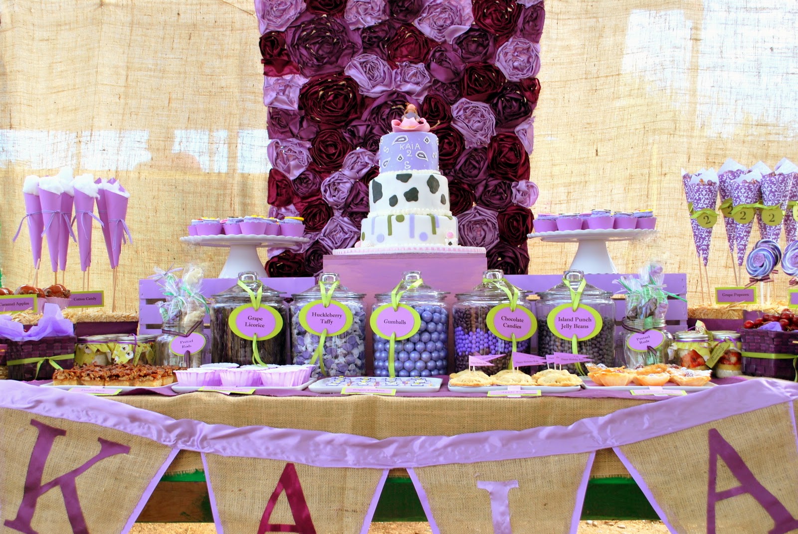 37 Beautiful Purple  Party  Decorations  Table Decorating  Ideas 