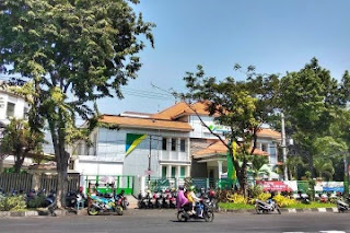 Foto kantor cabang BPJS Ketenagakerjaan kota Surabaya Karimunjawa provinsi Jawa Timur