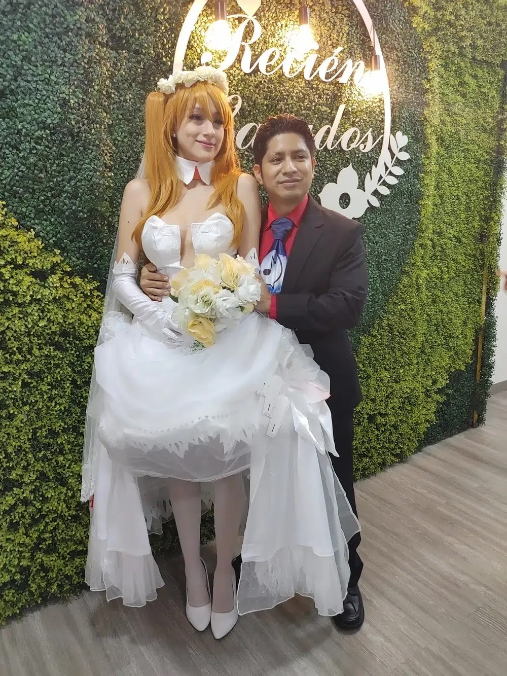 Evangelion: Garota que Casou Vestida de Asuka Viralizou