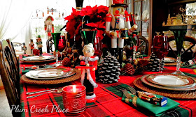 Christmas tablescape, Nutcrackers, Noritaki Royal Hunt, Noel wine flutes 