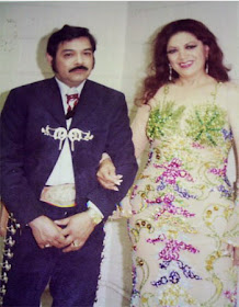 Amalia Mendoza con Tony Díaz 