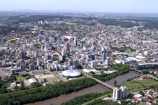 20- São Leopoldo (RS): 240.000