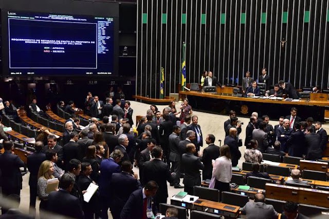 Câmara aprova medida que pune juízes por abuso de autoridade