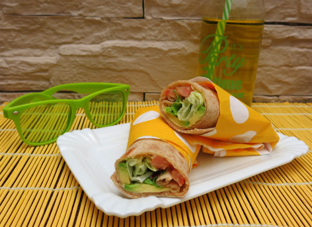 WRAPS INTEGRALES CON HUMUS Y AGUACATE