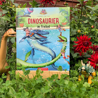 "Dinosaurier im Freibad" aus dem Coppenrath Verlag