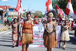 Siswa-siswi SD, SMP dan SMA Biak ikut Karnaval Sambu HUT RI ke-78 