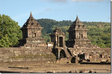 candi barong