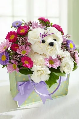 perrito hecho con flores