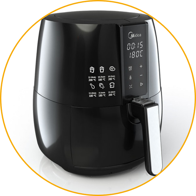 Midea Air Fryer Comfortable to use with non-slip handles When cooking, sometimes hands feel slippery due to water or oil exposure. It will be dangerous if you grab the handle and take out the air fryer pan. The product might fall because it is slippery. However, you don't need to worry, this product is equipped with a non-slip coating on the handle so that it is comfortable to hold. You can comfortably fry chicken using this product.