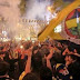 Fenerbahçeliler şampiyonluk kutluyor 