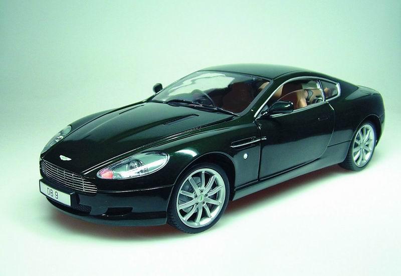 aston martin db9 black