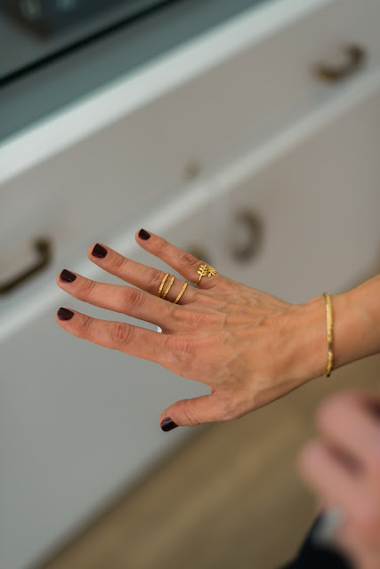 stacking gold rings