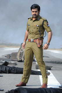 Baadshah Police Getup Pics