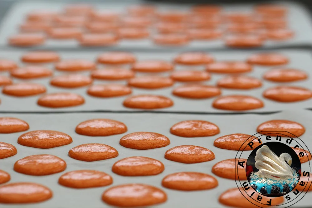 Macarons à la mangue et mascarpone