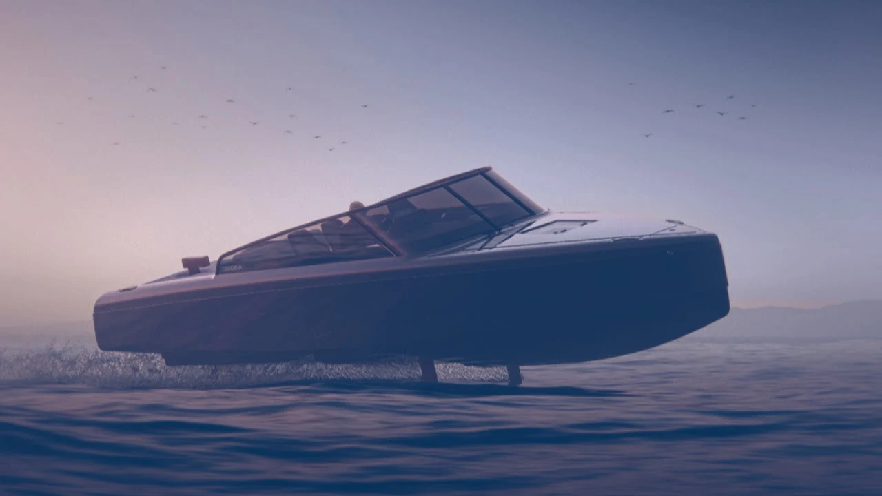 Noiseless and High-speed Electric Travel to the Water (Candela C-8)