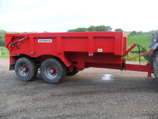 Redrock dump trailer