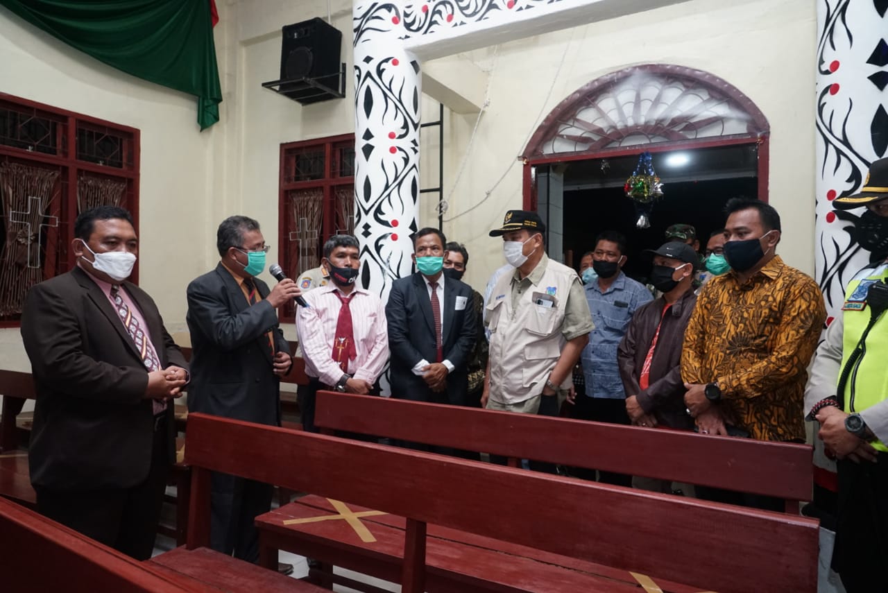 Menyambut Natal, Walikota Bersama Forkopimda Tebingtinggi Mengunjungi Sekaligus Tinjau Penerapan Prokes di Gereja-Gereja