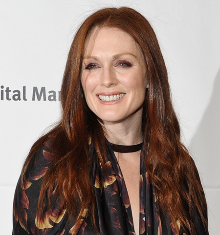 Last night November 29 Julianne Moore arrived at the 2010 Gotham 