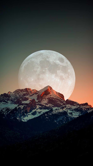 Full Moon Night iPhone Wallpaper 4k is free wallpaper. First of all this fantastic wallpaper can be used for Apple iPhone and Samsung smartphone.