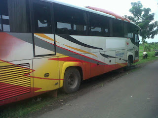  Tarif Bus Pariwisata PO. Putra Ghanesa Surabaya