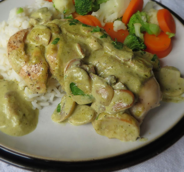 Chicken with a Pesto & Mushroom Sauce