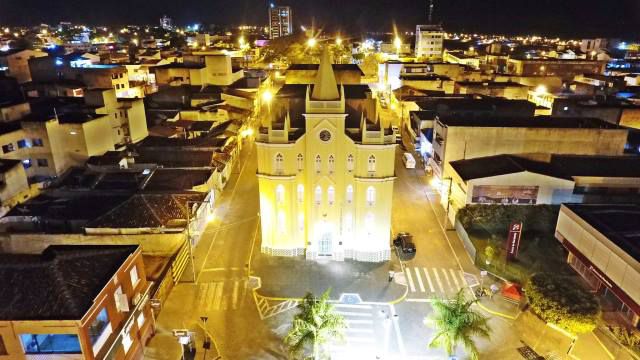 Itapetinga terá taxa de Iluminação Pública mais cara da Bahia se vereadores aprovar nova CIP