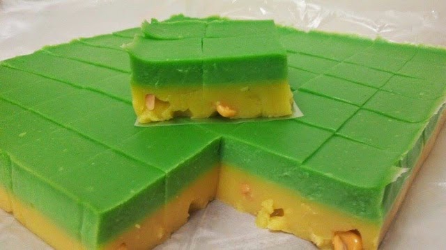 QeensChocolove: Kuih-Muih Price