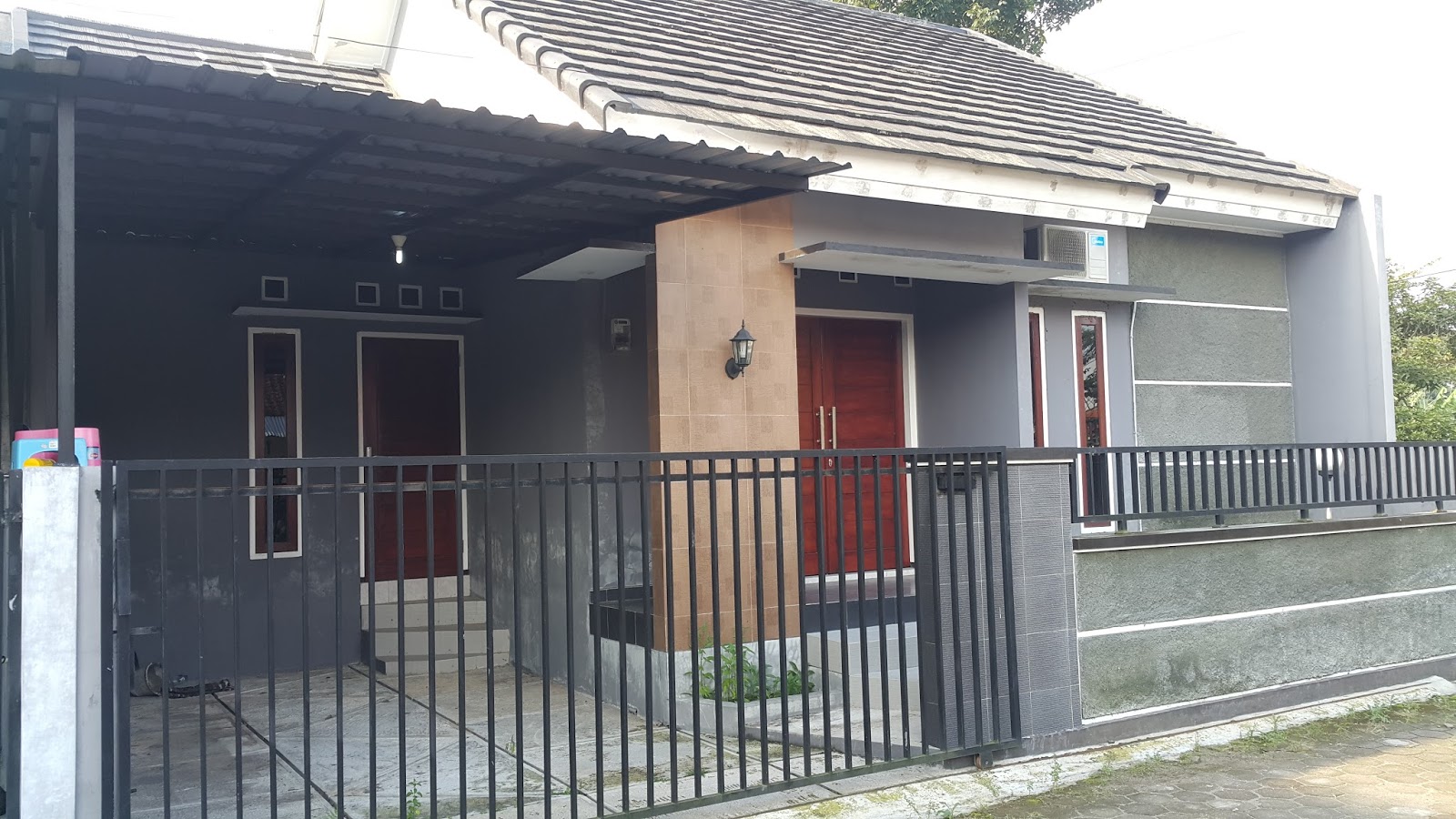 Disewakan rumah di Utara perumahan Green Hill  Rumah 