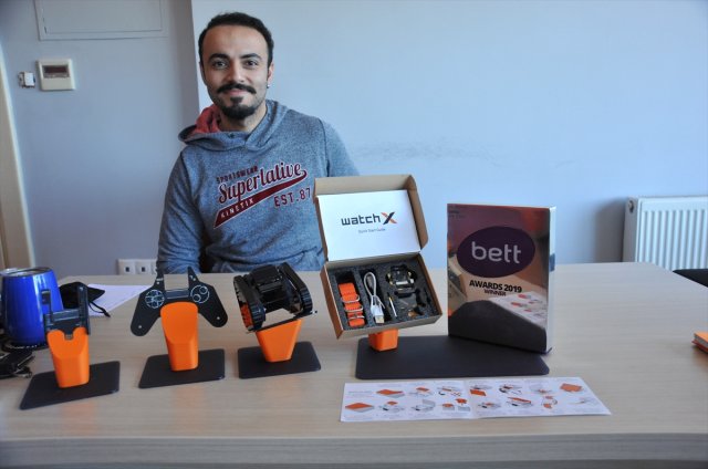 Yerli Akıllı Saatler Geliyor WatchX