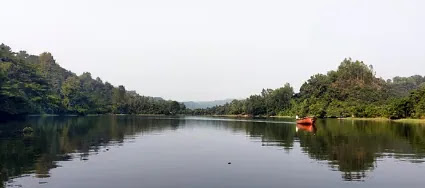 মহামায়া ঝরনায় যেতে যেতে