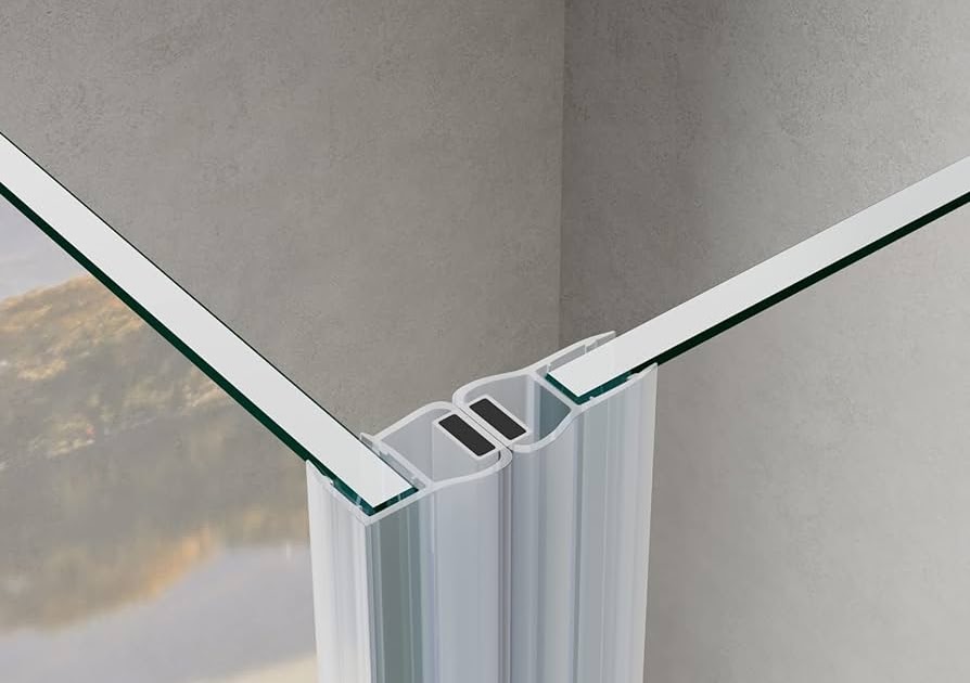 What Is The Ideal Shower Screen Thickness?