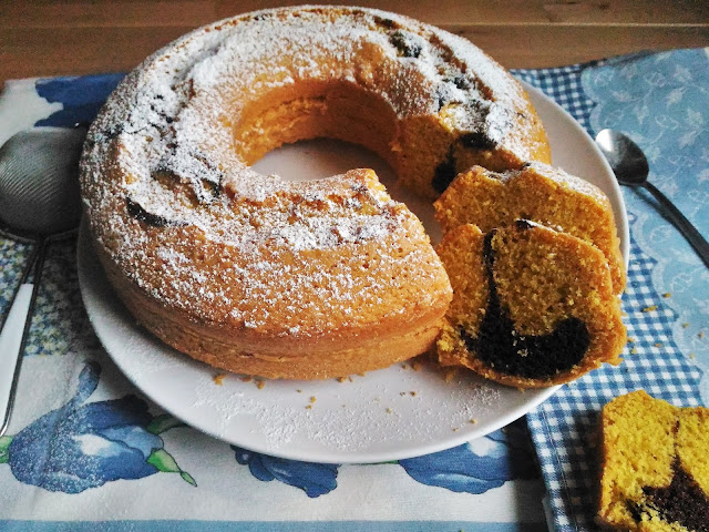 Ciambellone marmorizzato all'acqua