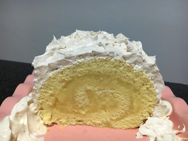 BRAZO DE CREMA Y MERENGUE "RUBIO"