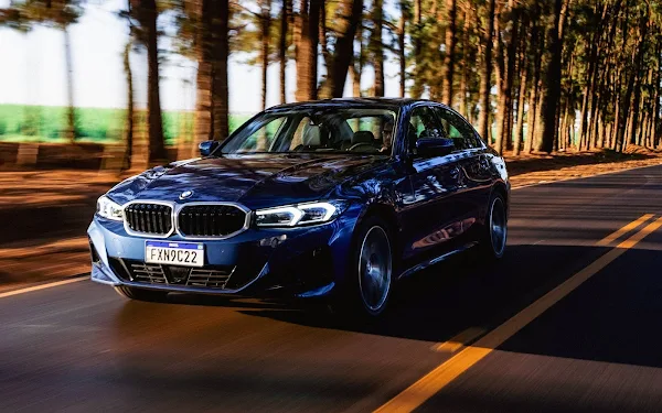 BMW 320i - carro premium mais vendido do Brasil