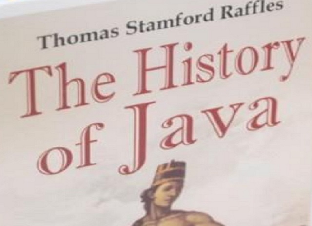 Buku The History of Java karya fenomenal Raffles